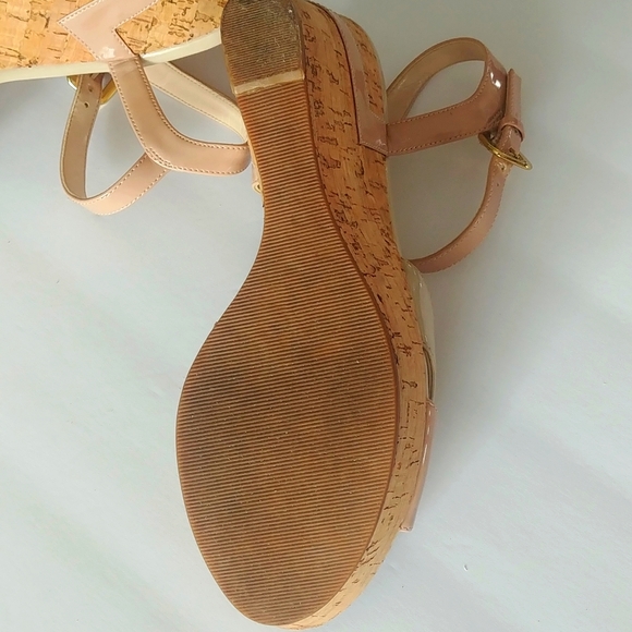 Guess Cork 4 Inche Heels - Picture 12 of 16